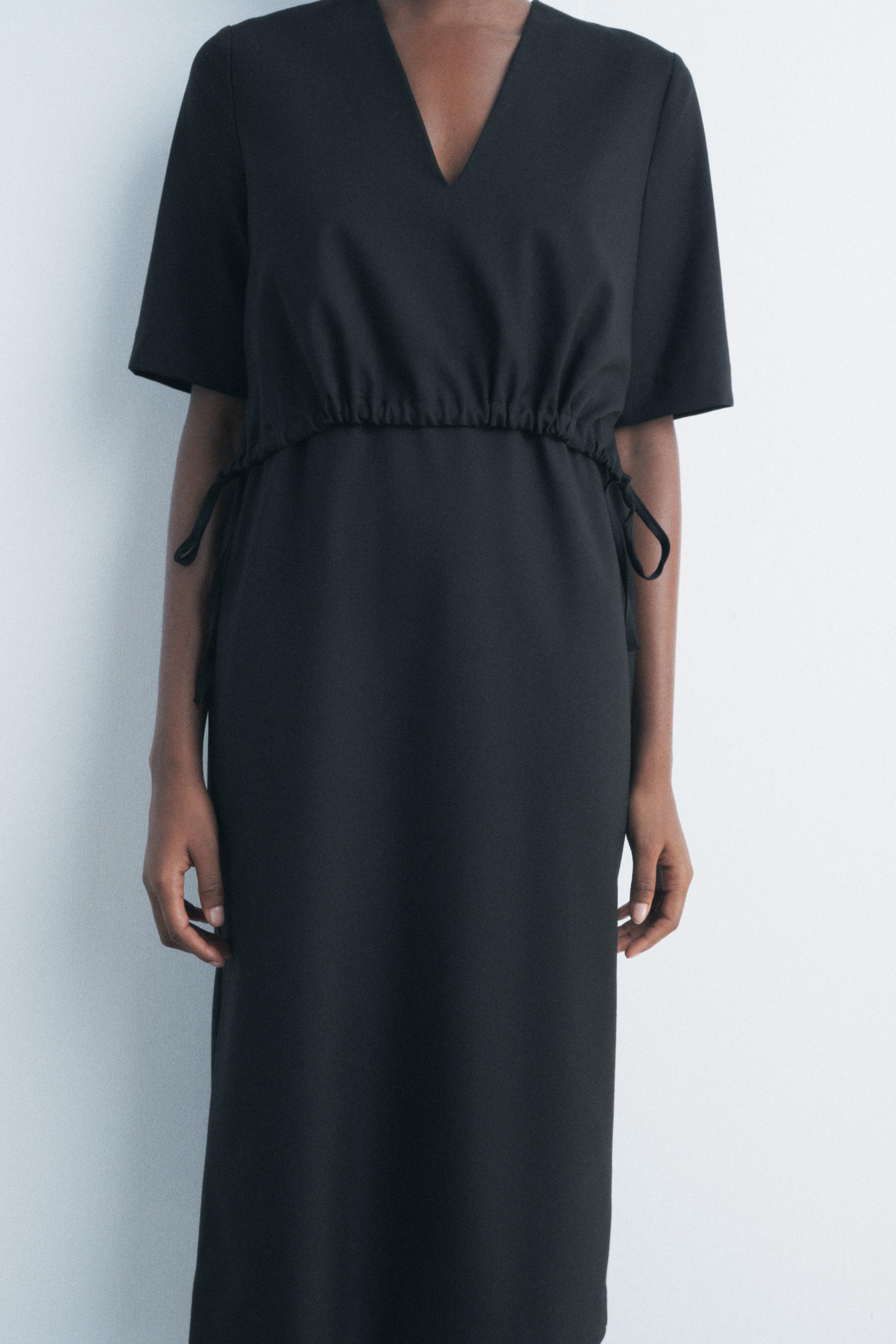 ZW COLLECTION Vネックミディ丈ワンピース - ブラック | ZARA
