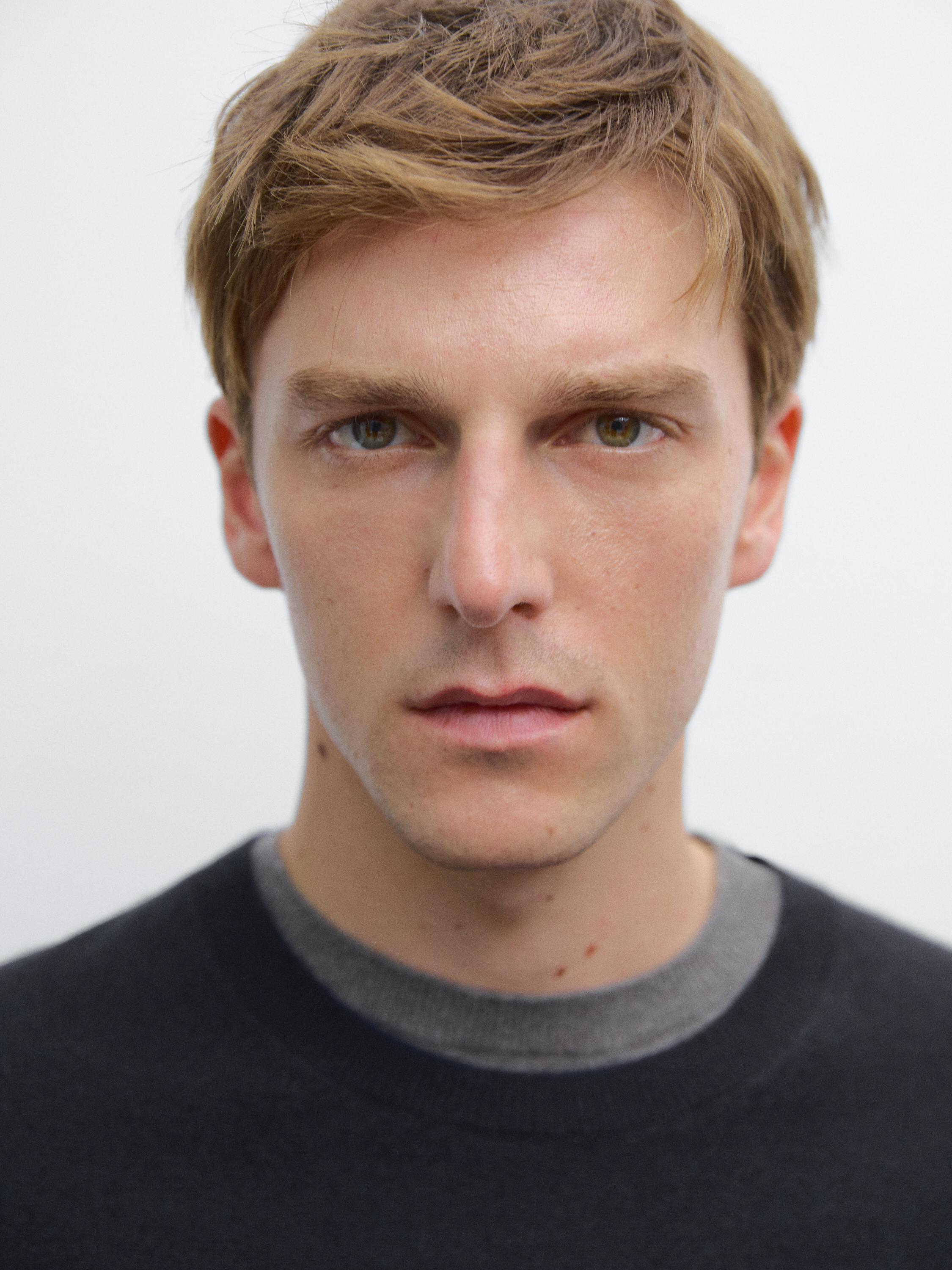 Pull en maille de cachemire à col rond