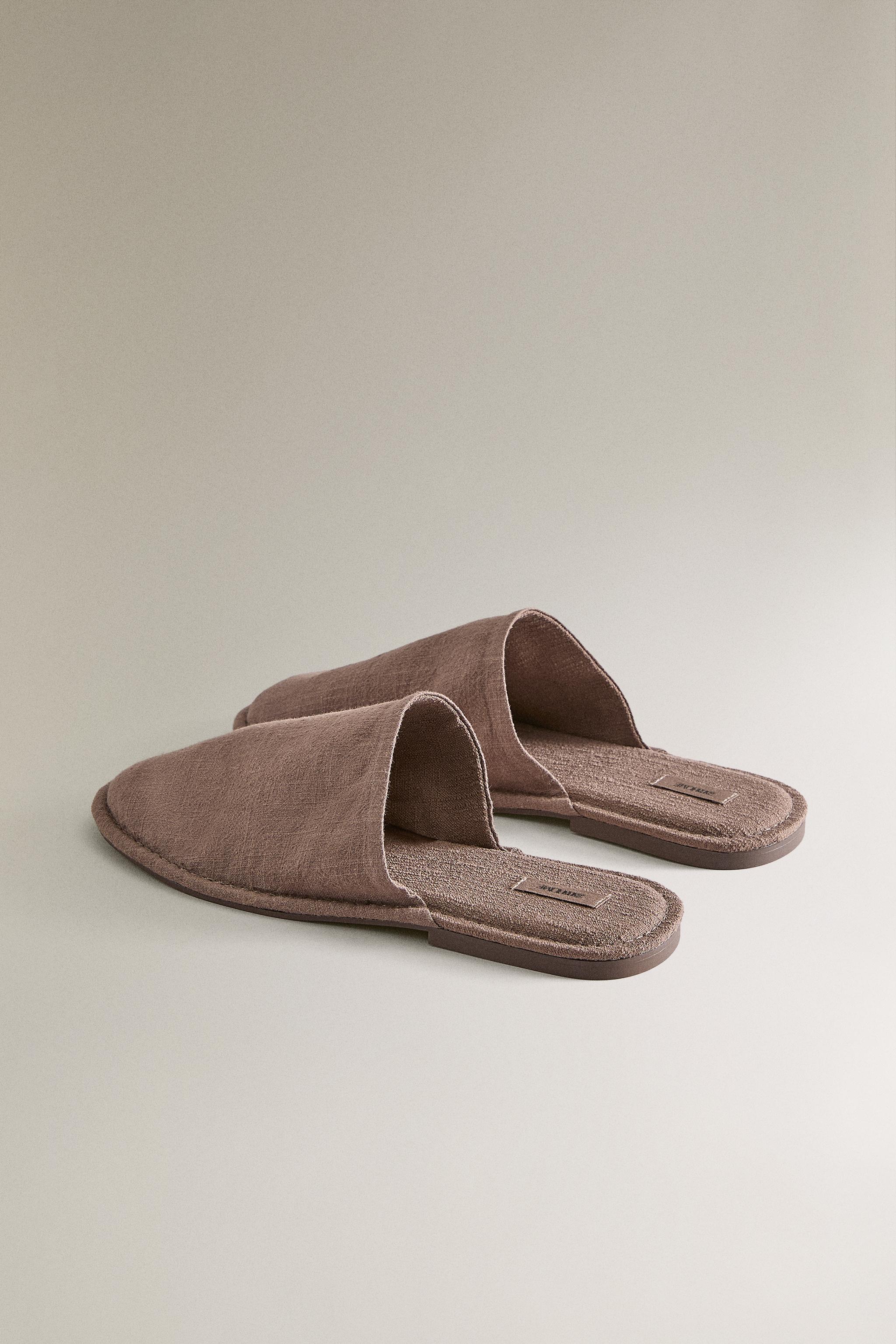 CHAUSSONS OUVERTS À L’ARRIÈRE RAMIE