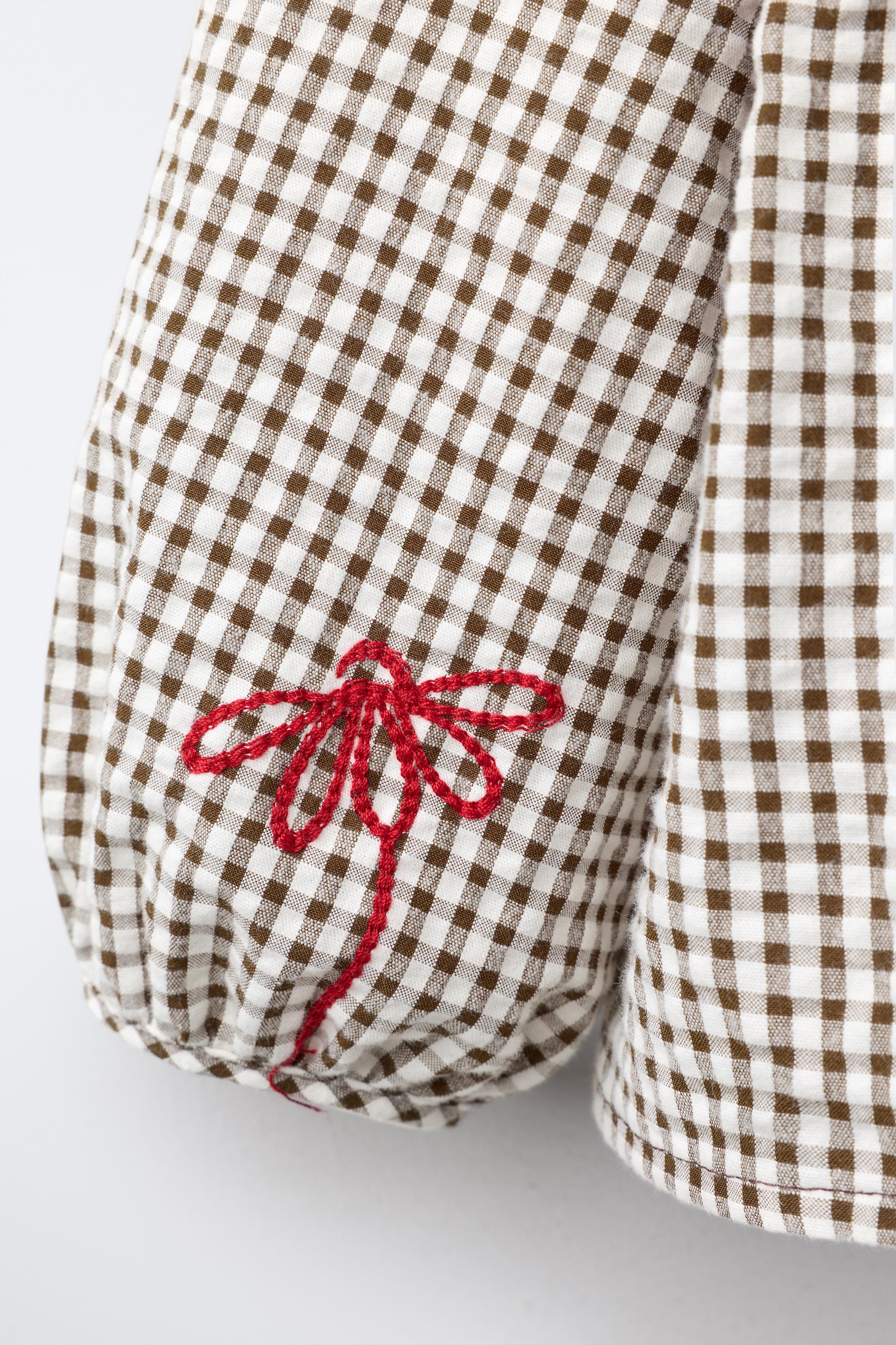 CHEMISE À CARREAUX ET FLEURS BRODÉES