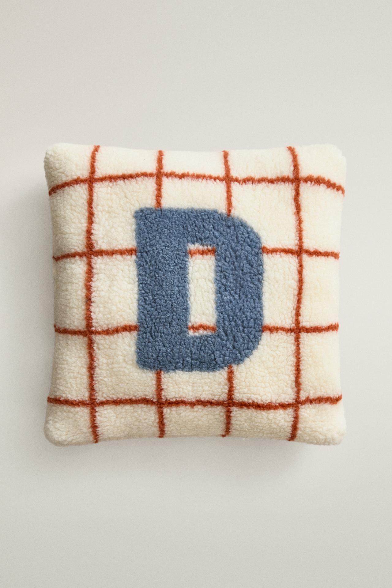 CHILDREN'S FAUX SHEARLING CUSHION WITH D