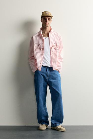 CAMISA RELAXED FIT RAYAS TEXTOS - Rosa de Zara - Imagen 0