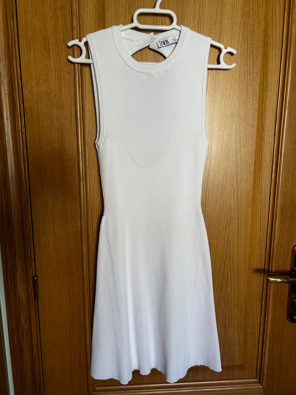 KNIT CUT-OUT DRESS