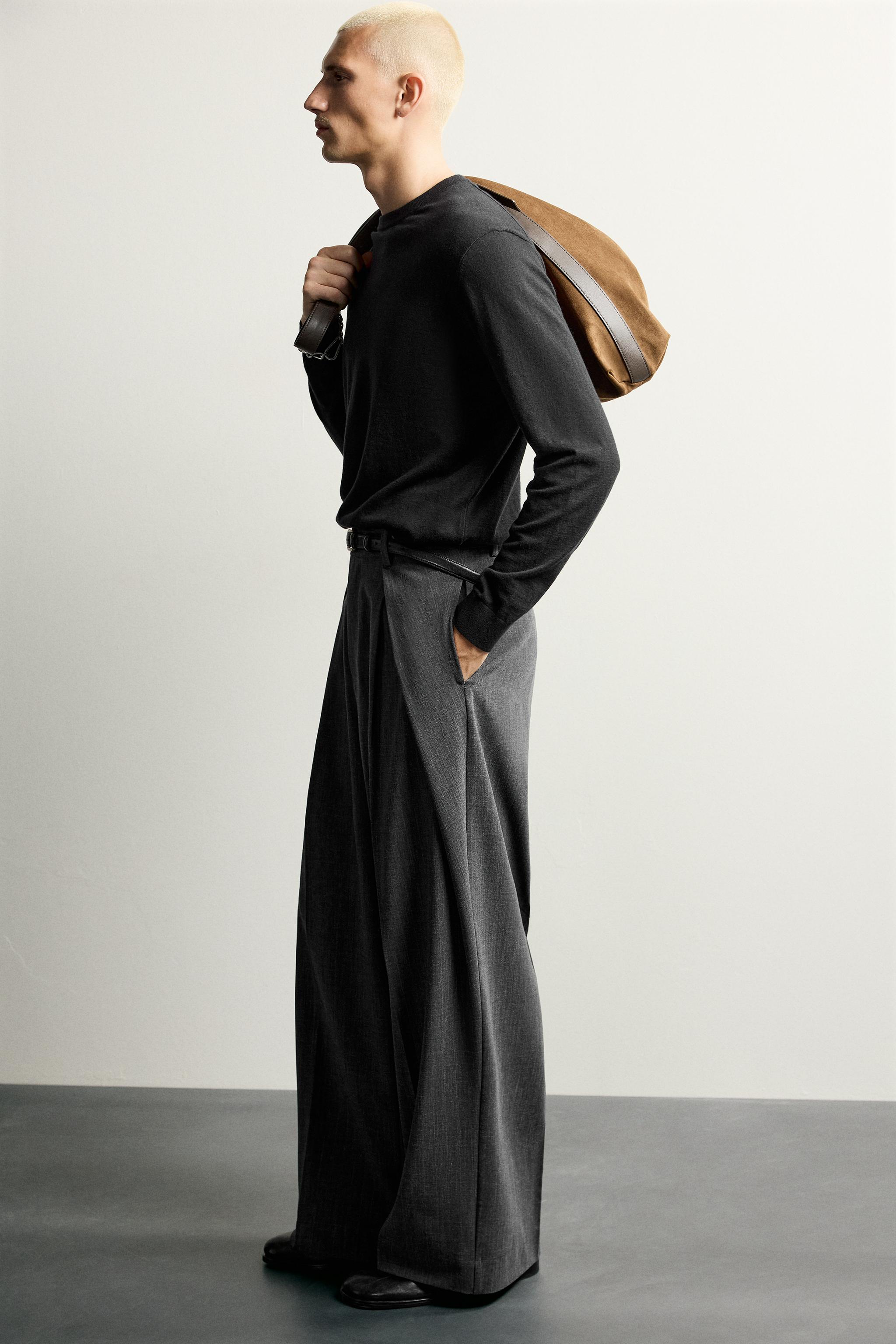 PANTALON COUPE DÉCONTRACTÉE À PLIS