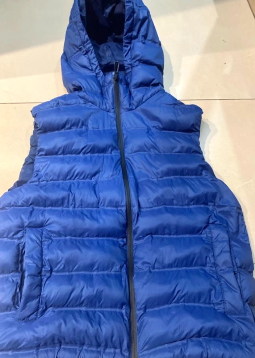LIGHTWEIGHT THERMO-SEALED PUFFER GILET - Image 2