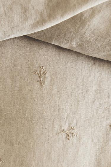 HOUSSE DE COUETTE ENFANT LIN BRODERIE FLEUR - Beige clair de Zara - Image 6
