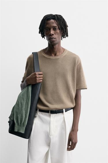 T-SHIRT MALHA ESTRUTURADA - Castanho da Zara