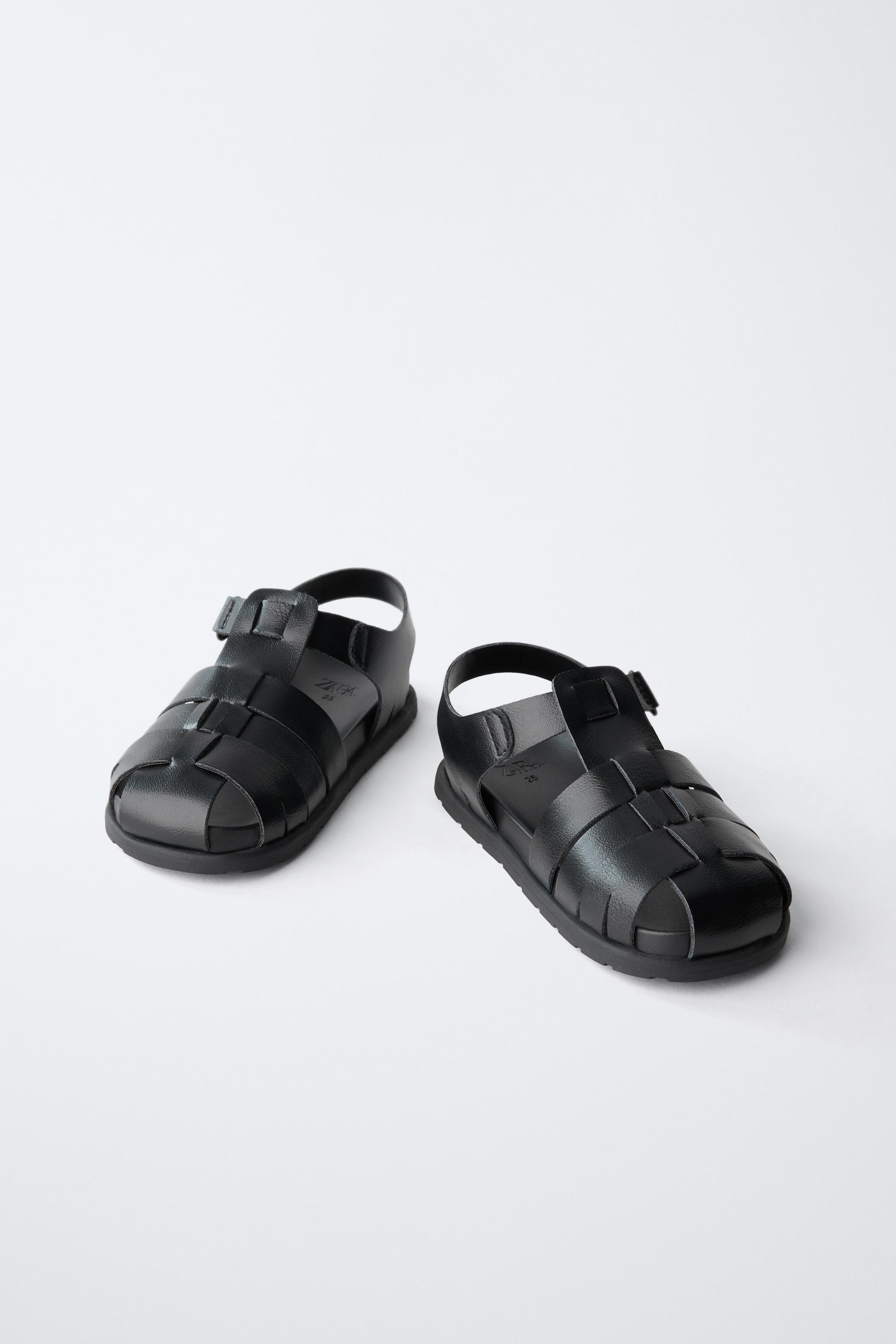 STRAPPY FISHERMAN SANDALS