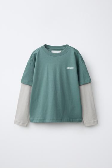 T-SHIRT MED DOBBELTE ÆRMER OG TEKSTPRINT - mellem grøn fra Zara