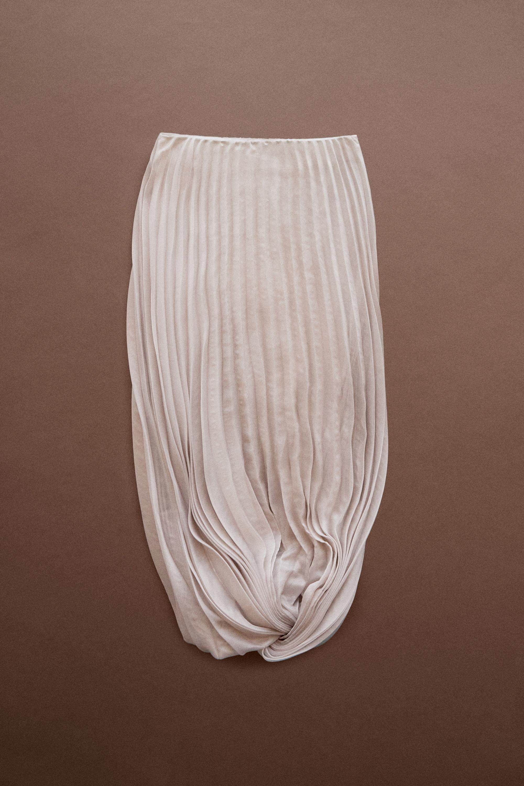 Pleated Bubble Hem Midi Skirt - STUDIO — Pink / Mauve