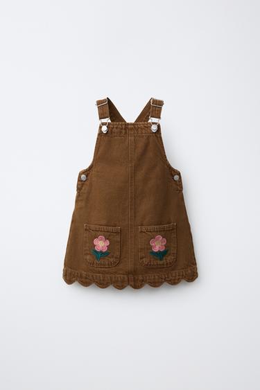 EMBROIDERED FLORAL TWILL PINAFORE DRESS - Ochre by Zara