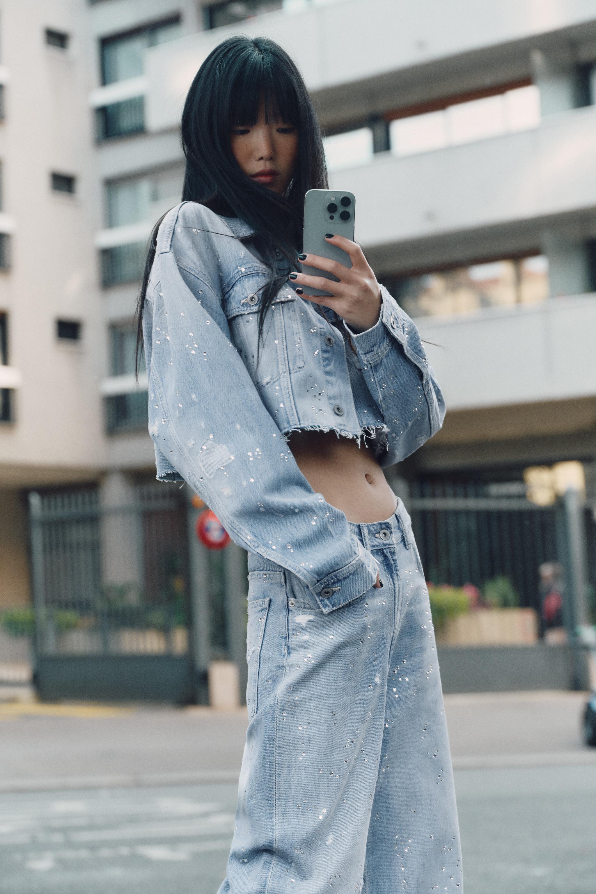 Sサイズ　  エクストリームクロップドデニムジャケット TRF STRASS クロップド デニムジャケット - ブルー | ZARA Japan