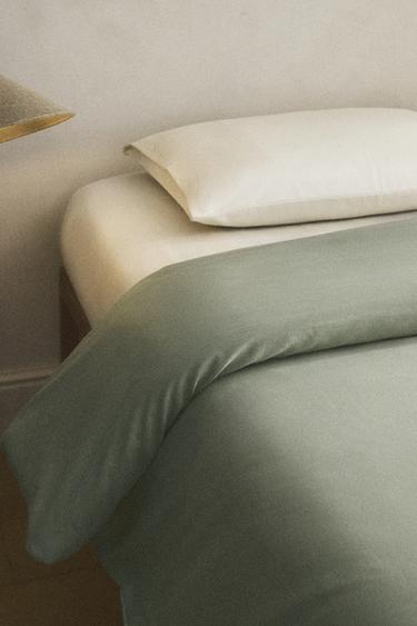 SATEEN DUVET COVER (300 THREAD COUNT) - Light blue by Zara