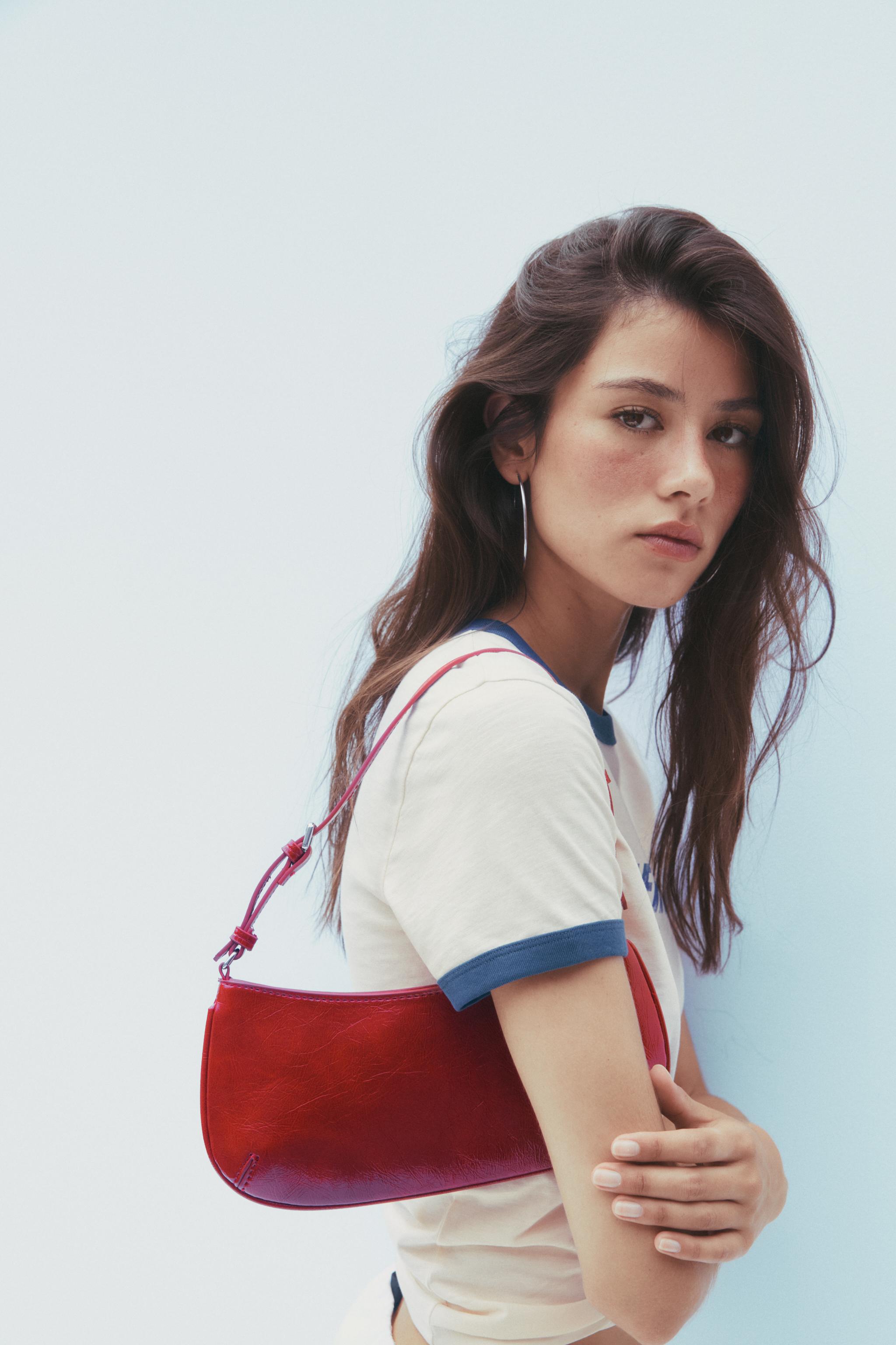 クラックテクスチャーバッグ - レッド | ZARA Japan / 日本