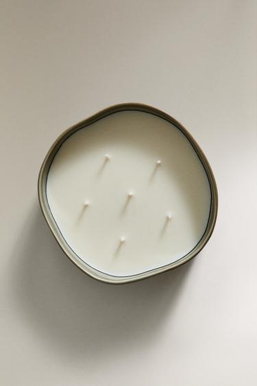 (590 G) PURE GARDENIA SCENTED CANDLE - white by Zara - Image 2