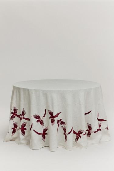 THE SATURNALIA TABLECLOTH - Red by Zara