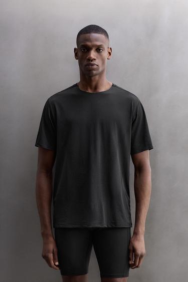 PERFORATED TECHNICAL T-SHIRT - Black by Zara