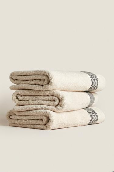 SERVIETTE DE BAIN COTON FRISE PLISSÉE - Sable / Noir de Zara - Image 6