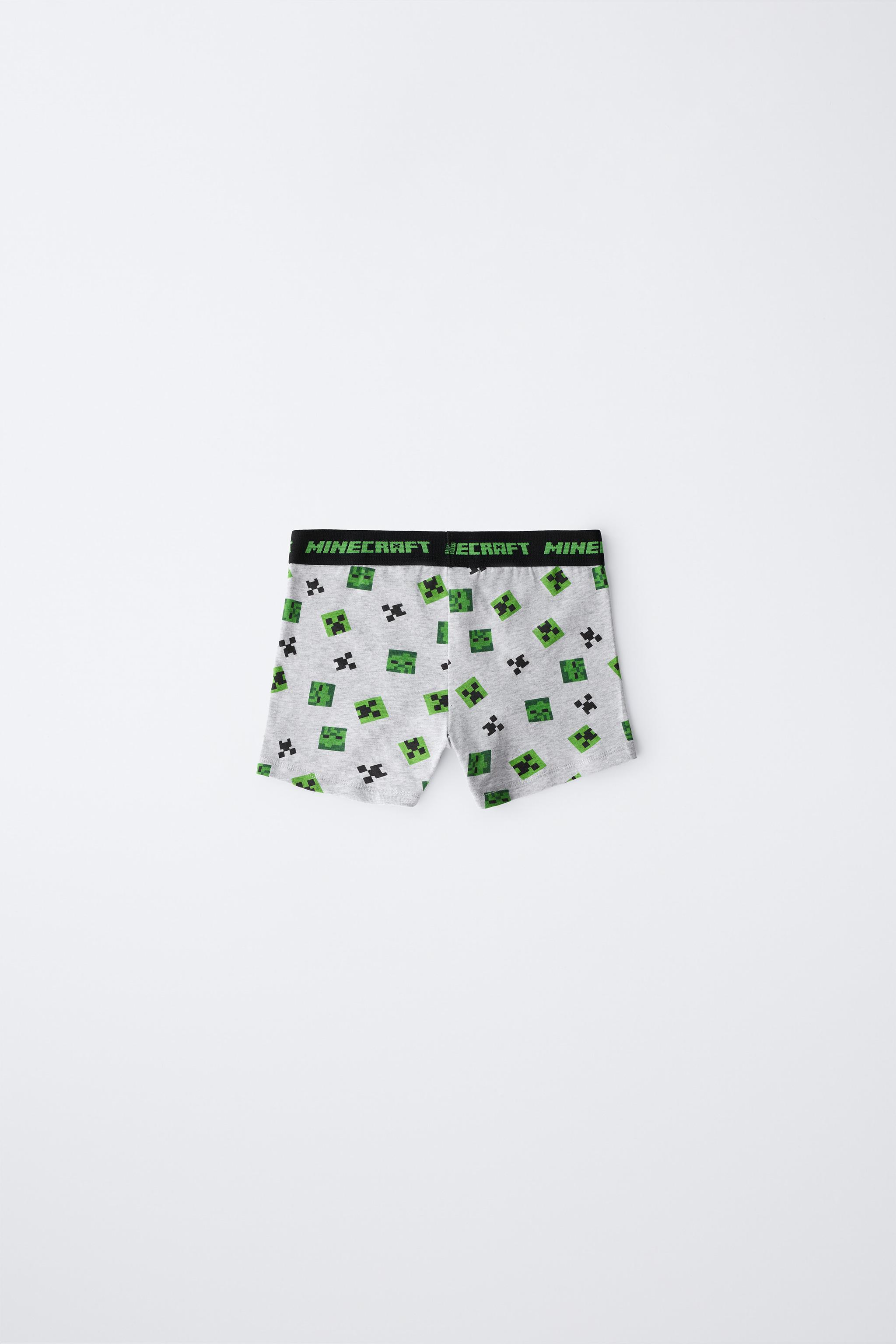 AGES 6-14 / TWO-PACK OF MINECRAFT © MOJANG AB. ™ BOXERS