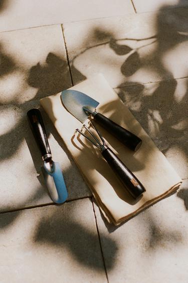 GARDEN TOOLS (SET OF 3) - Dark brown by Zara