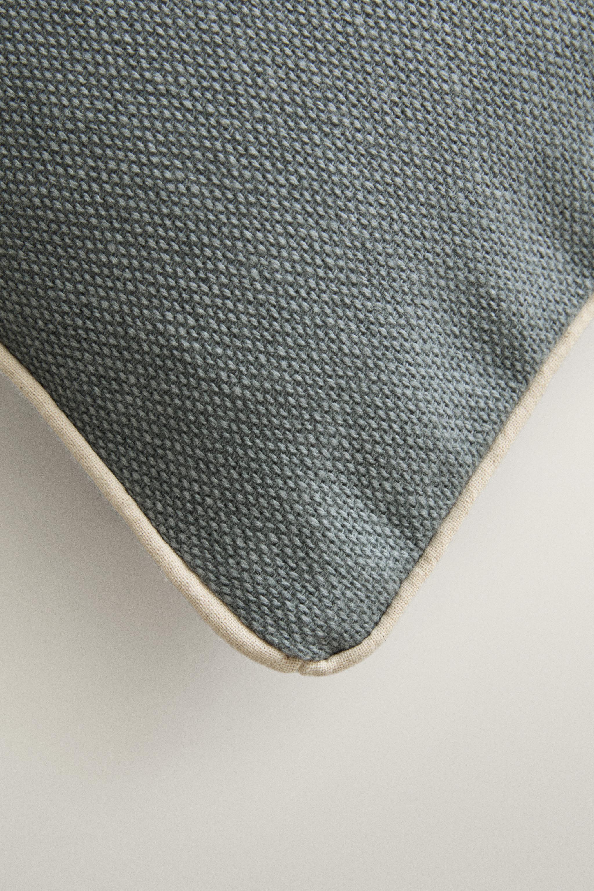 PIPING THROW PILLOW COVER — Gray / Blue
