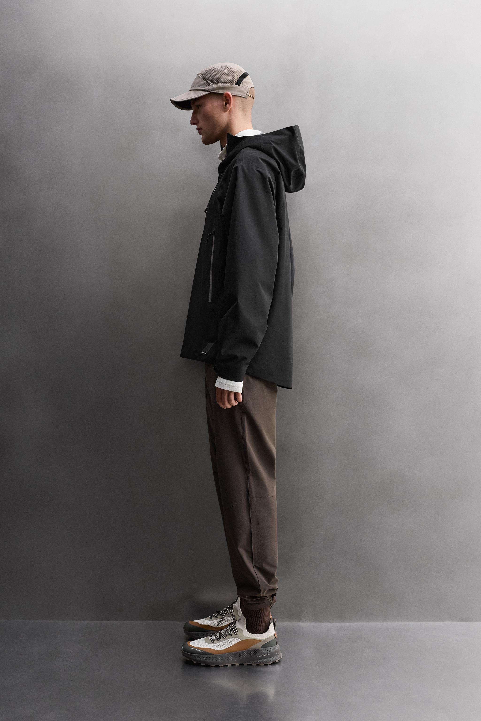 WATERPROOF SHELL TECHNICAL JACKET