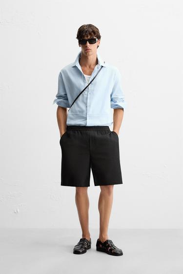 ШОРТЫ-БЕРМУДЫ КЛАССИЧЕСКОГО КРОЯ ИЗ ТКАНЕВОЙ СТРУКТУРЫ — ЧЕРНЫЙ от Zara