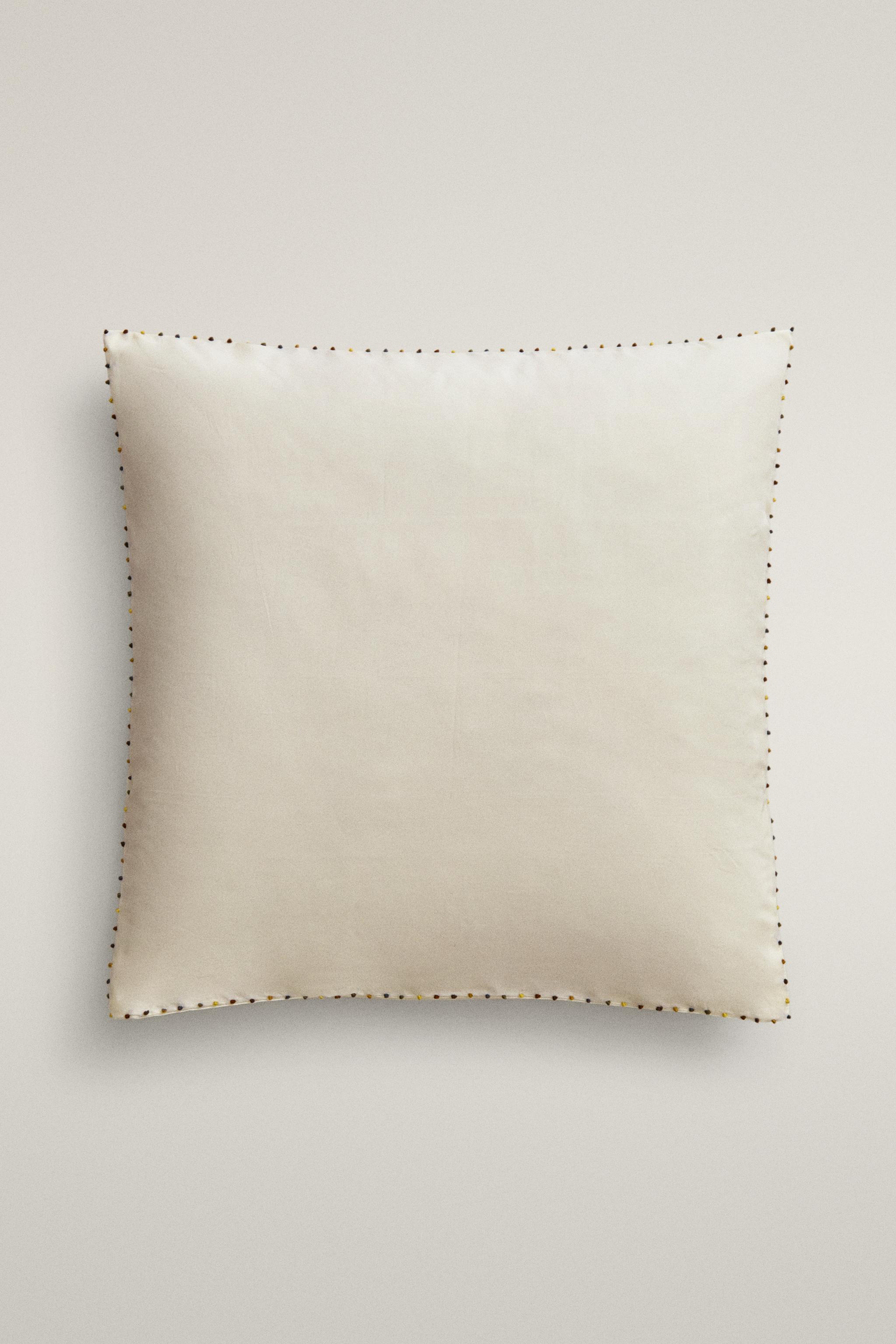 COTTON PERCALE POMPOM PILLOWCASE (300 THREAD COUNT)