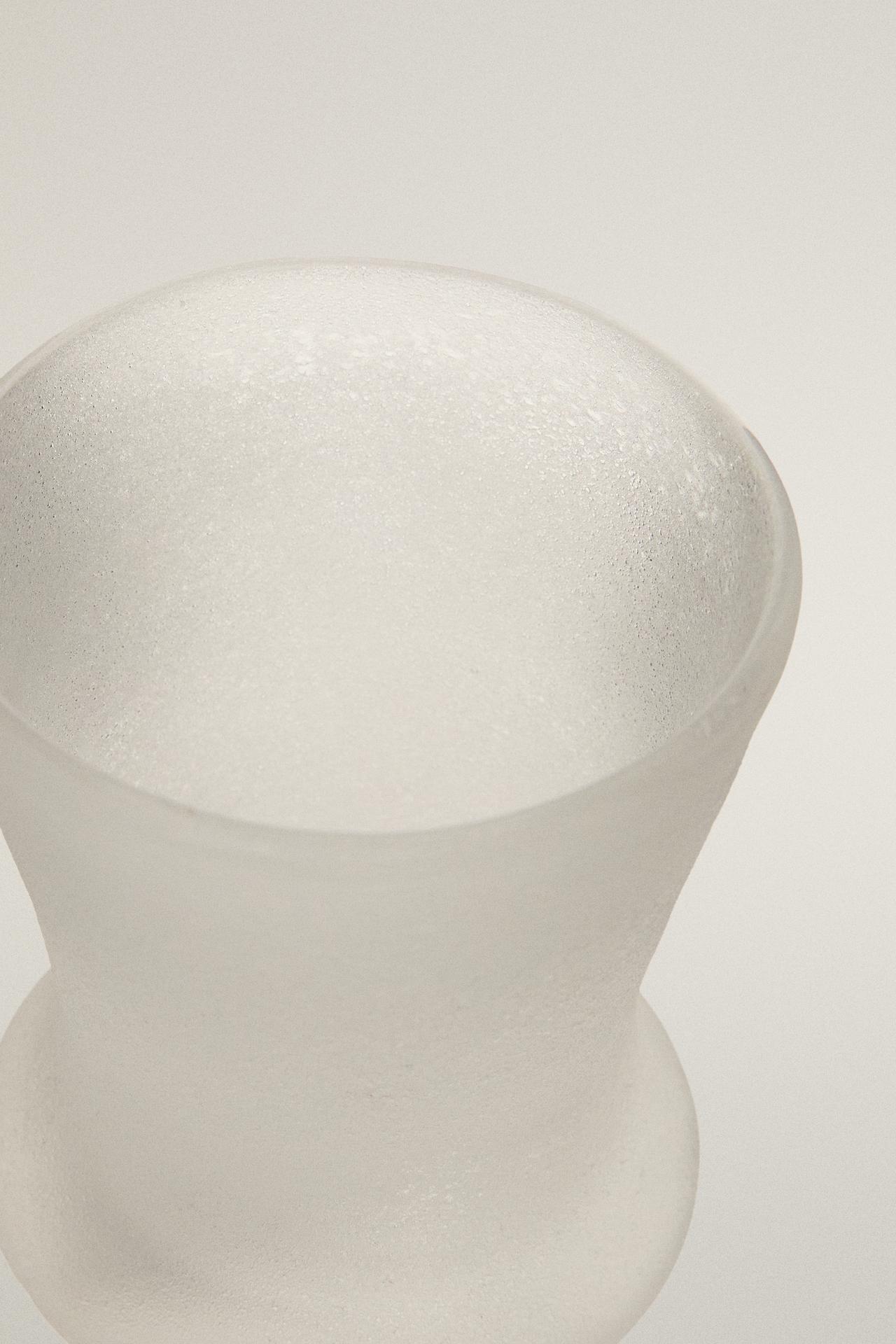 GLASS CANDLE HOLDER — White