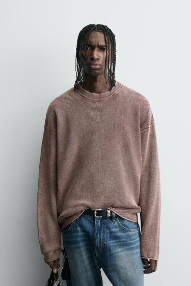 WAFFLE-KNIT TEXTURED SWEATER - أحمر الخاص بـ Zara