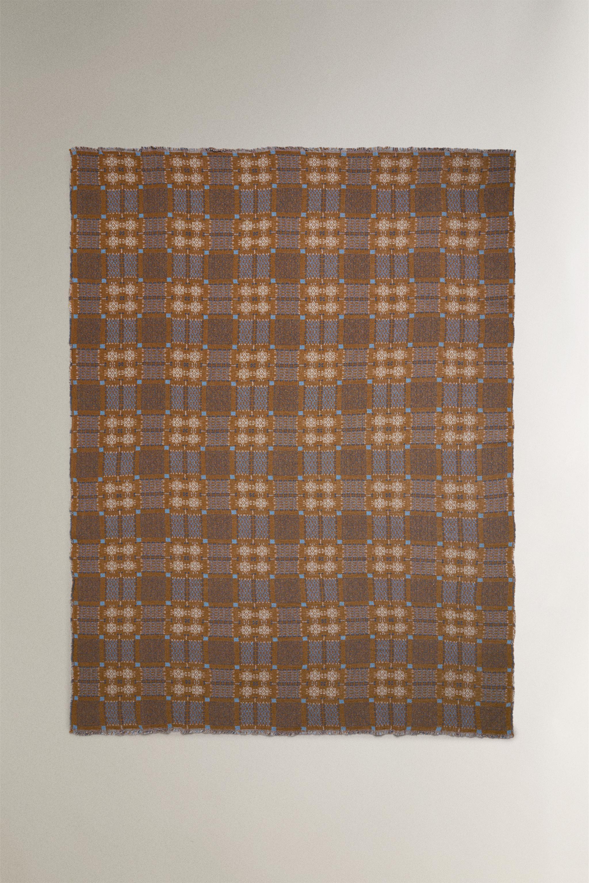 COUVERTURE MOTIF GÉOMÉTRIQUE
