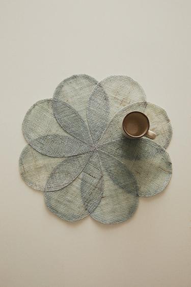 FLOWER RAMIE PLACEMAT - Blue / Green by Zara