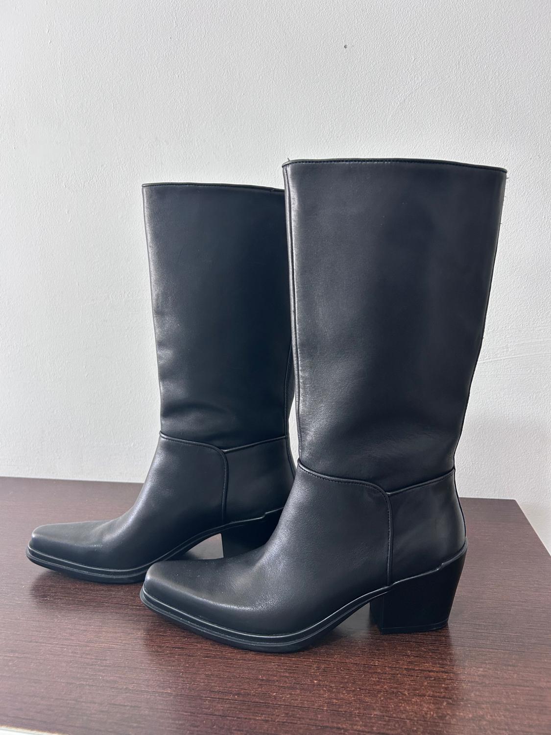 LEATHER COWBOY ANKLE BOOTS - Image 2