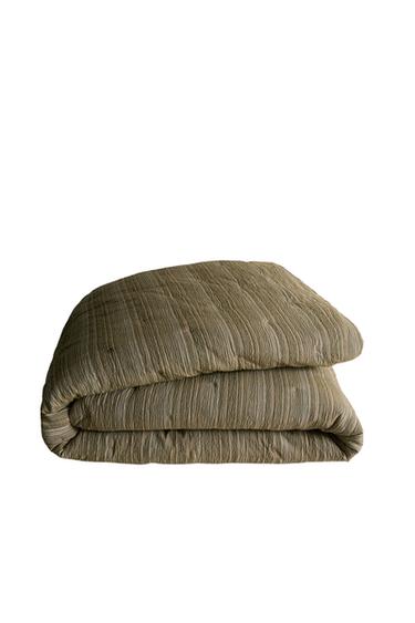 STRIPED QUILT - Light khaki by Zara