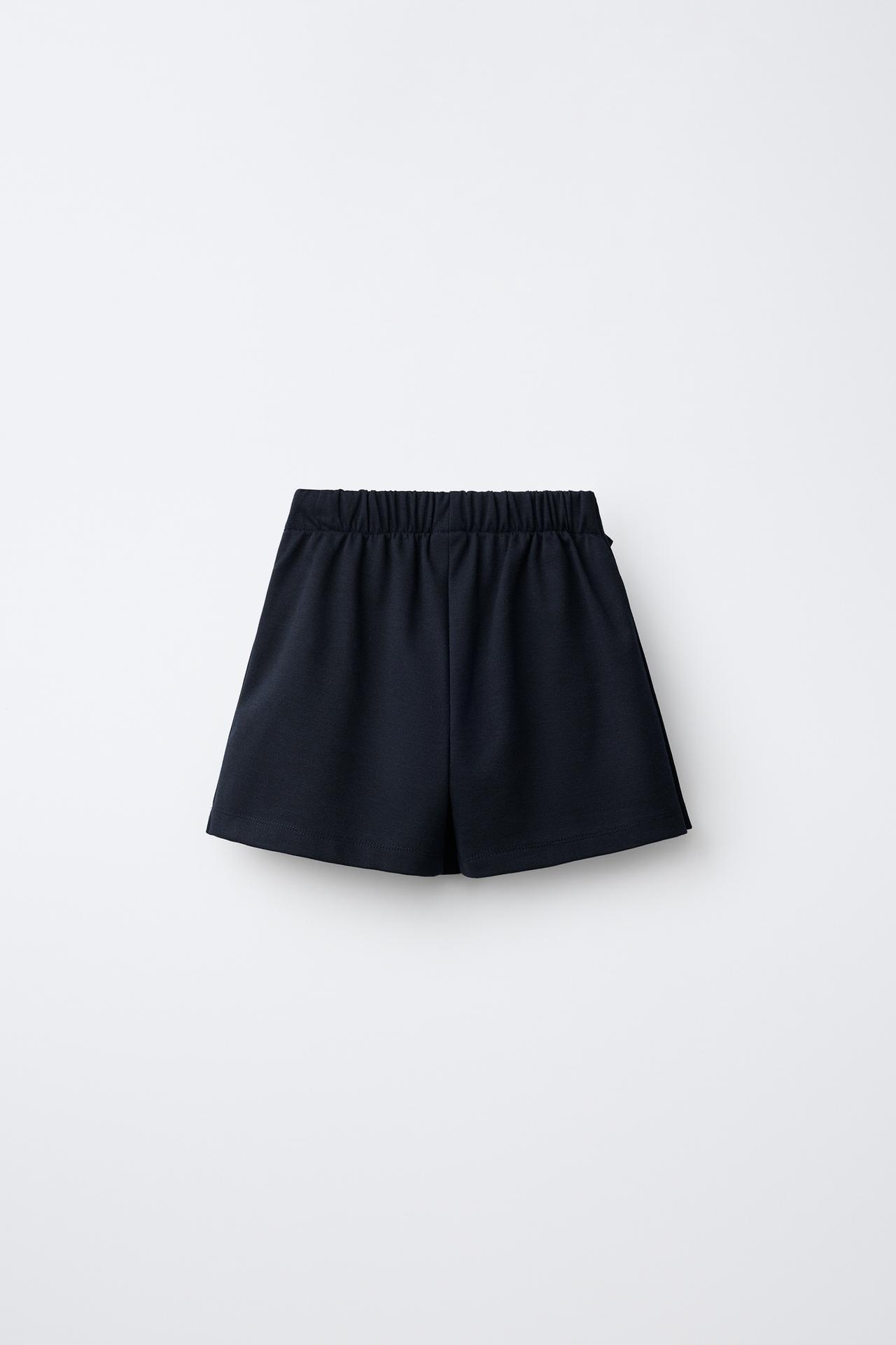 BUCKLE DETAIL SKORT — Navy blue