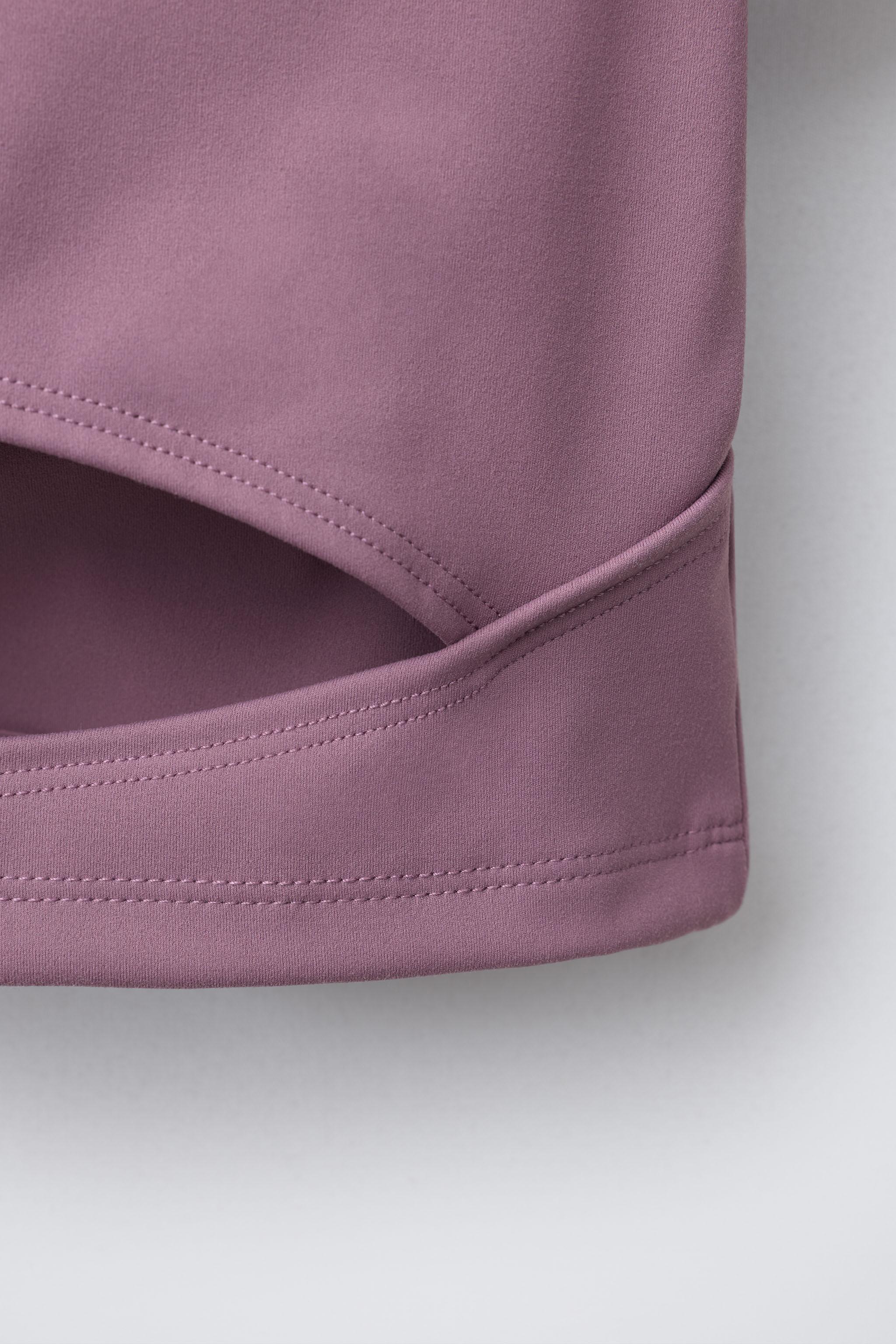 CUT-OUT T-SHIRT
