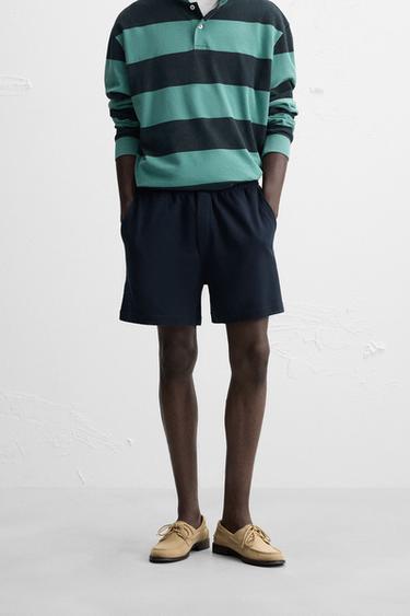 GESTRUCTUREERDE BERMUDA RELAXED FIT - Marineblauw van Zara