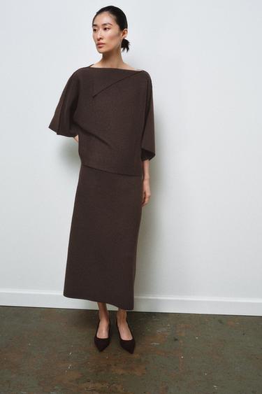 JERSEY PUNTO CUELLO SOLAPA - Marrón de Zara