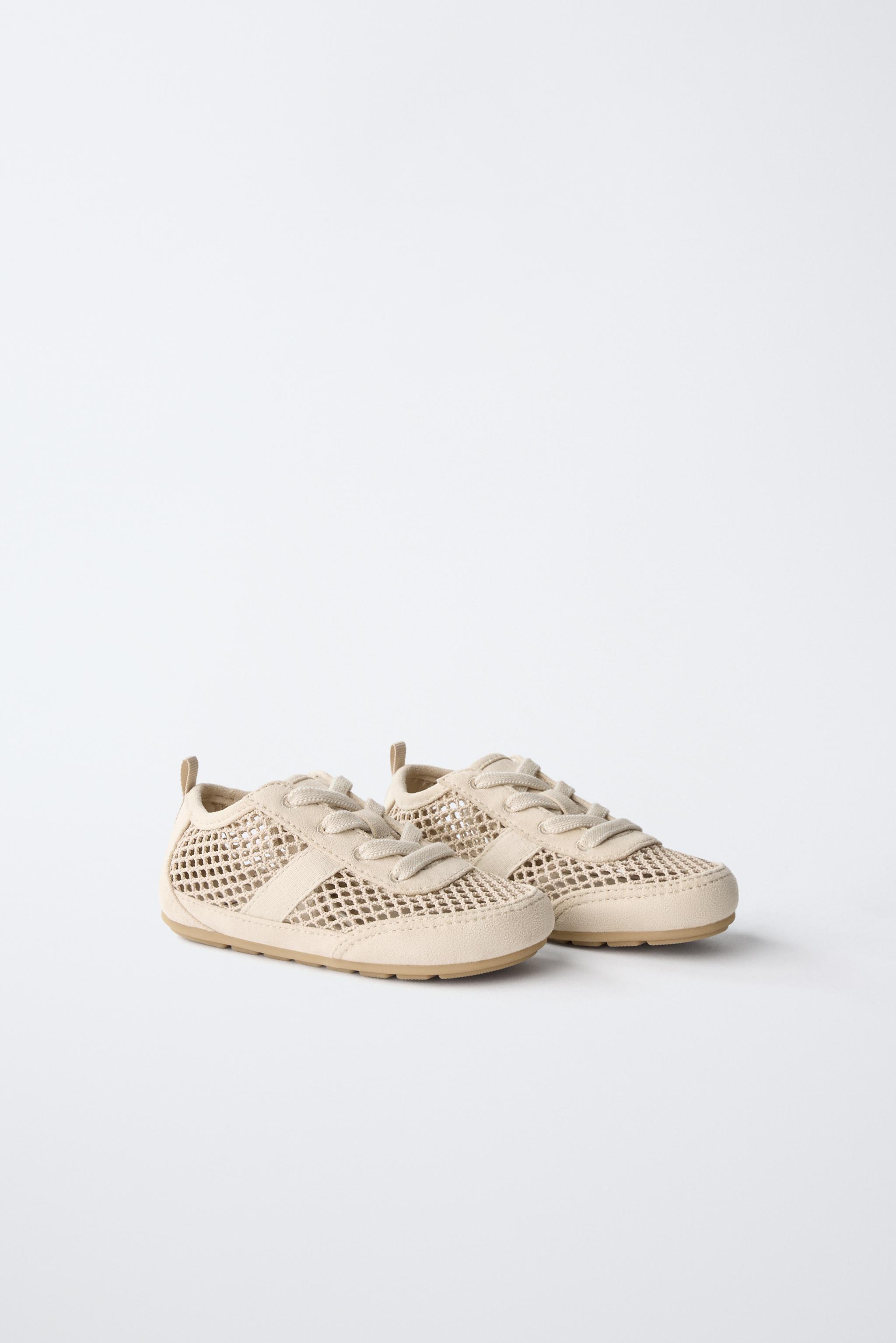 MESH SNEAKERS