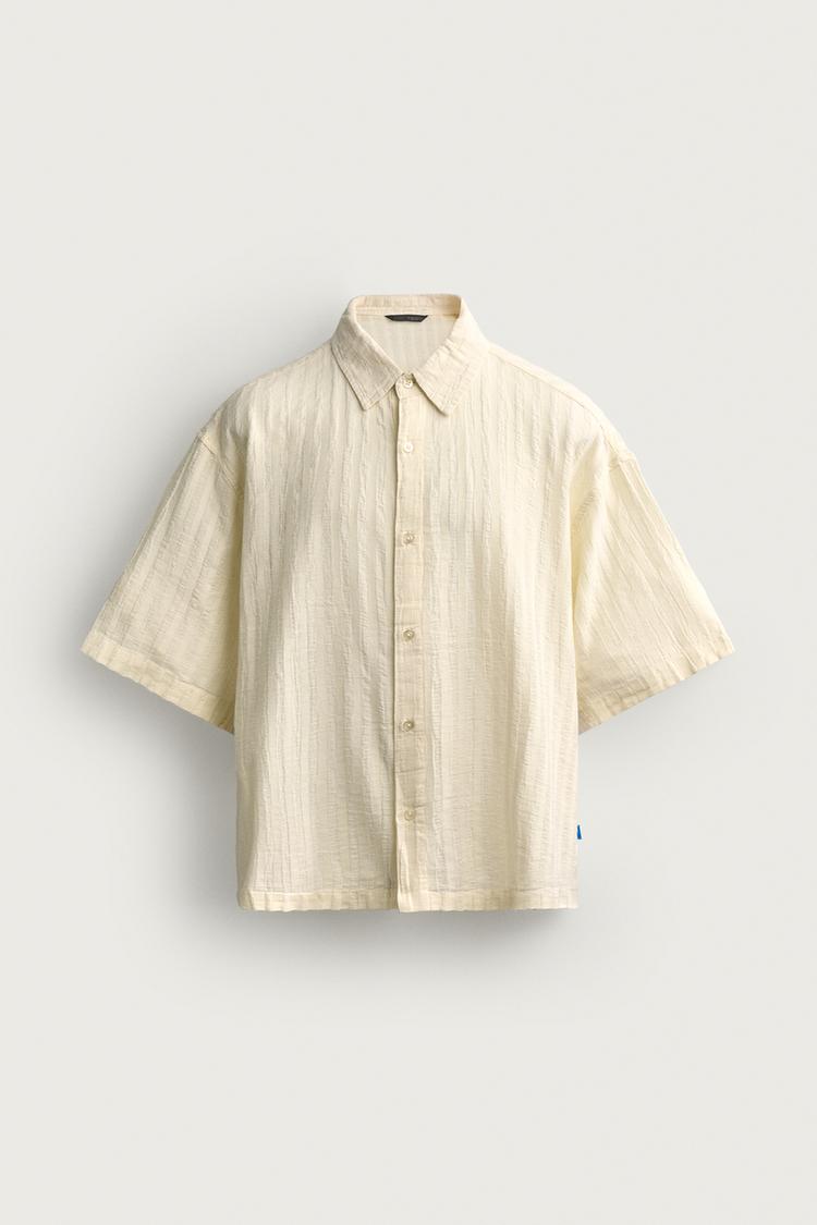 CAMISA A RAYAS JACQUARD DE CORTE BOXY 8