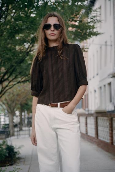 CHEMISE ROMANTIQUE EN DENTELLE - Marron foncé de Zara