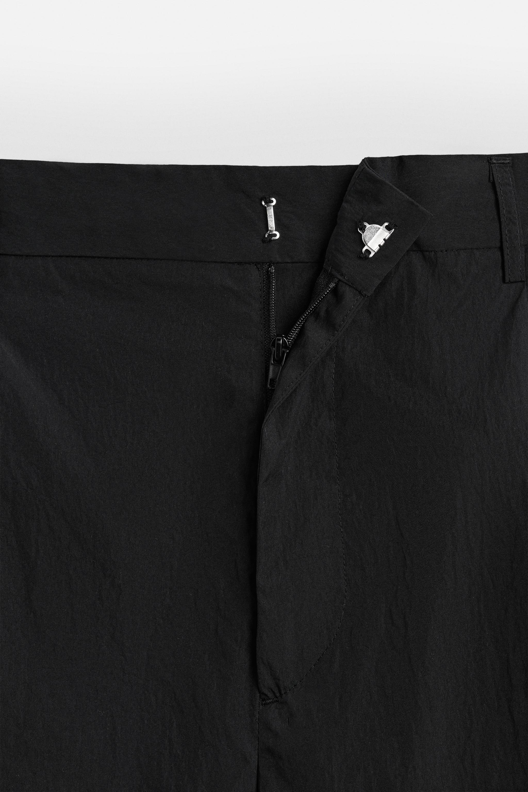【ZARA】LIMITED EDITION テクニカルパンツ 7380/103/800 コントラストテクニカルパンツ - ブラック | ZARA Japan / 日本