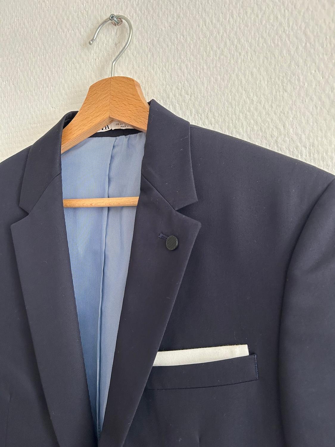 TAILORED COMFORT SUIT BLAZER - Image 3