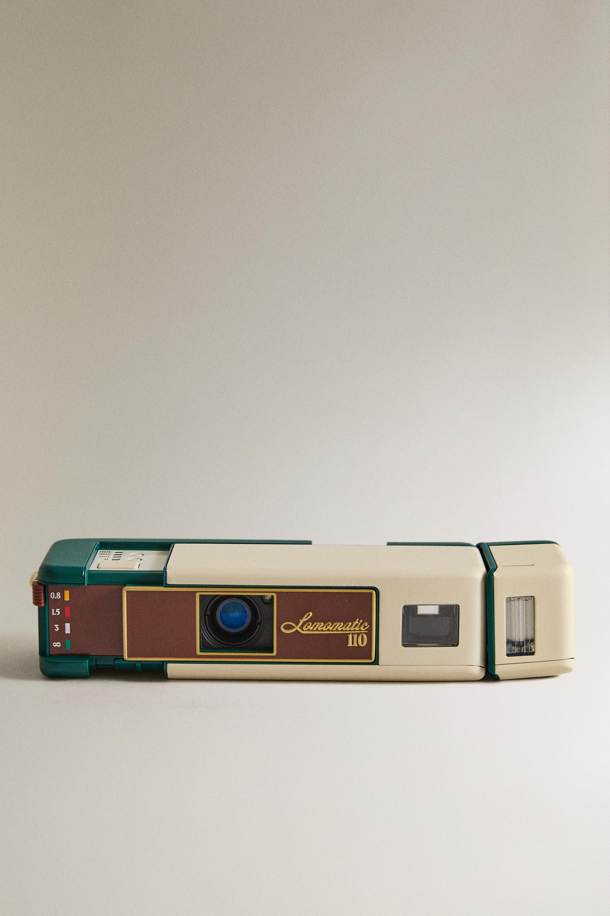 Zara LOMOGRAPHY LOMOMATIC 110 CAMERA