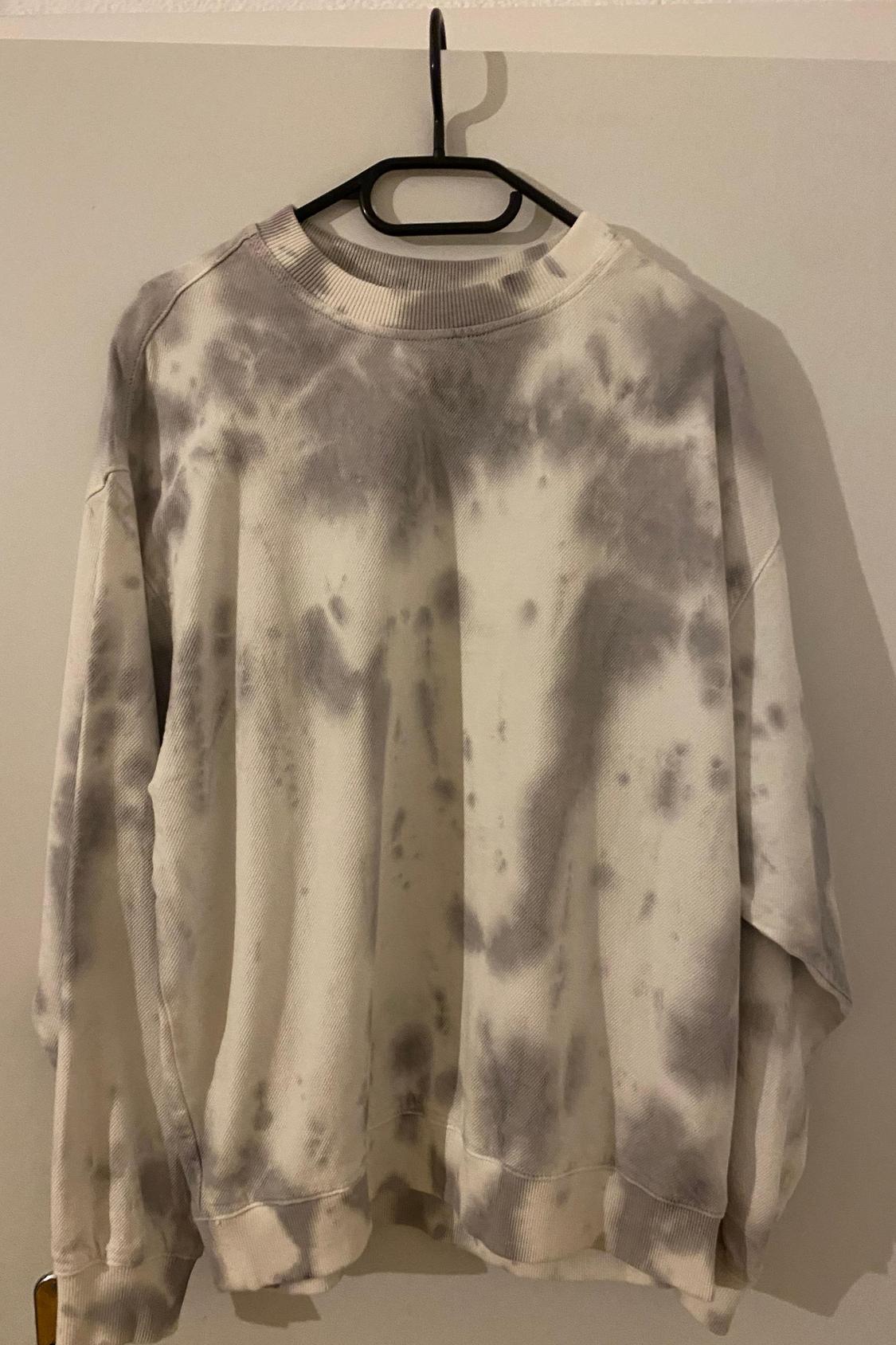 TIE-DYE OVERSIZE SWEATSHIRT