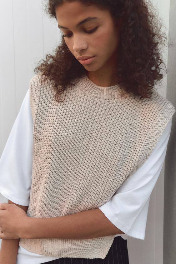 CONTRAST TSHIRT AND VEST Dark beige ZARA Thailand