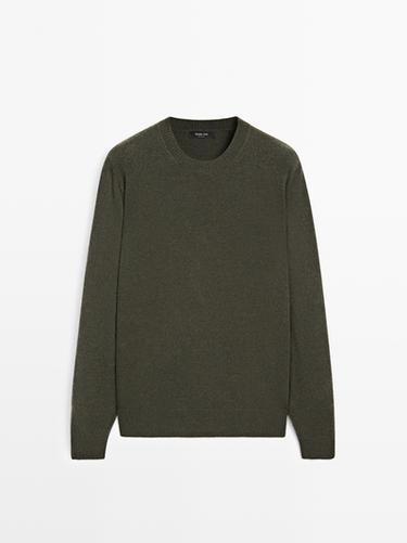 Pull à col rond en maille de laine mélangée - VERT KAKI de Zara