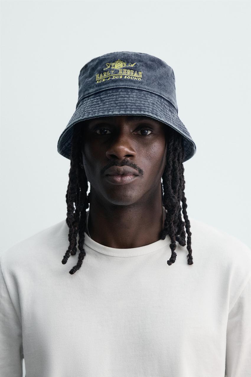 CONTRAST EMBROIDERED WASHED BUCKET HAT - Blue | ZARA United  display picture 2