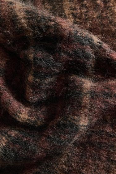 BRUSHED THROW - Burgundy by Zara