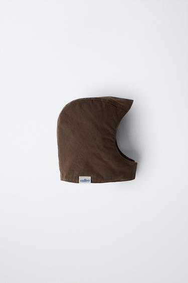 Zara HOODIE HAT WITH LABEL - Brown